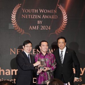 Muhamad Fajrin Rasyid  as a Winner of Netizen Marketeer of The Year 2024